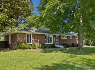 201 Brandywine Dr, Clarksville, TN 37042