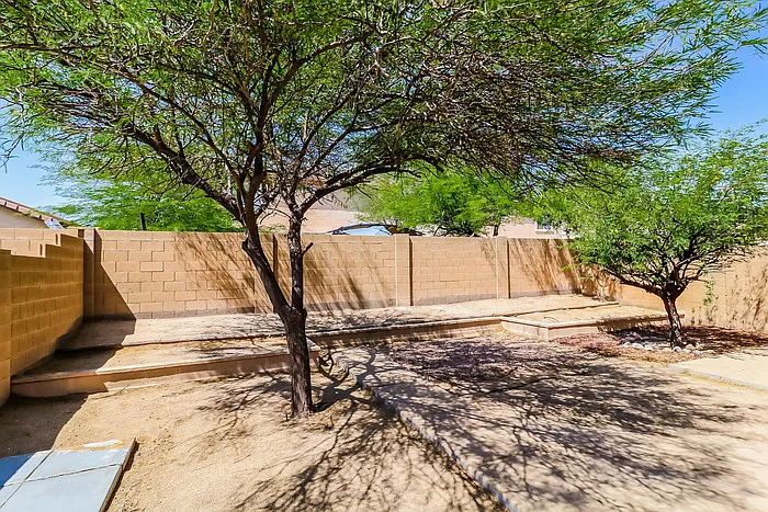 22834 W Mohave St — Photo 13