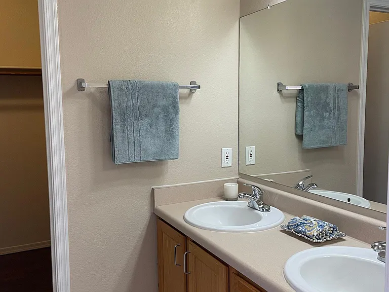 1233 N Thunder Ridge Dr — Photo 13