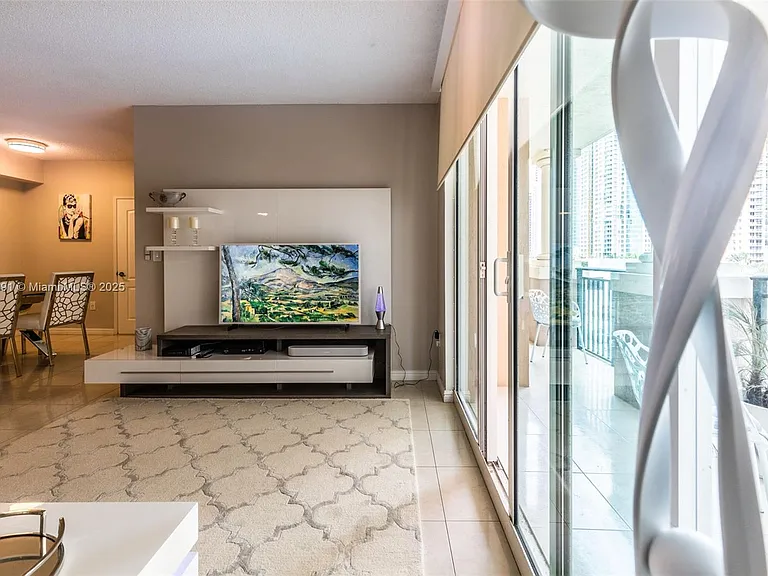 17555 E Atlantic Blvd #603 — Photo 7