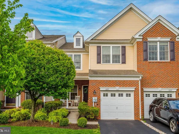 2297 S Whittmore St, Furlong, PA 18925