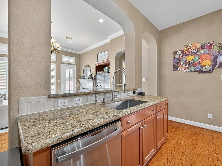 11938 Rosebrier Park Ln — Photo 23