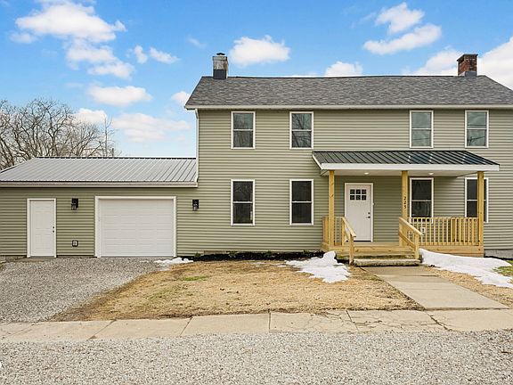 2nd image of 225 E Jackson St