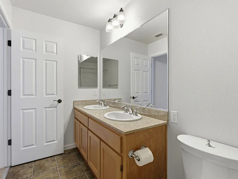 2878 4th St #1402 — Photo 23