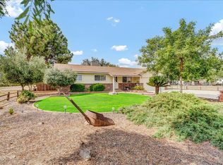 8694 21st Ave, Lemoore, CA 93245