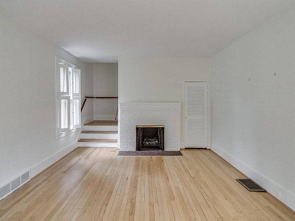 4th image of 226 Wildwood Ave