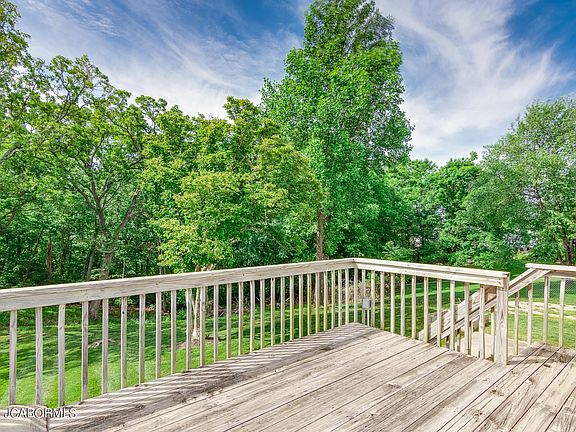 5th image of 2621 Southridge Dr