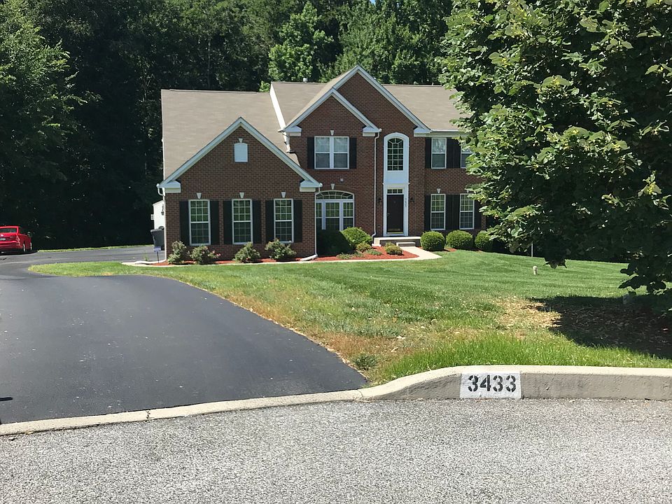 1st image of 3433 Essex Way