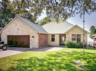 192 Ocean Dr, Gun Barrel City, TX 75156