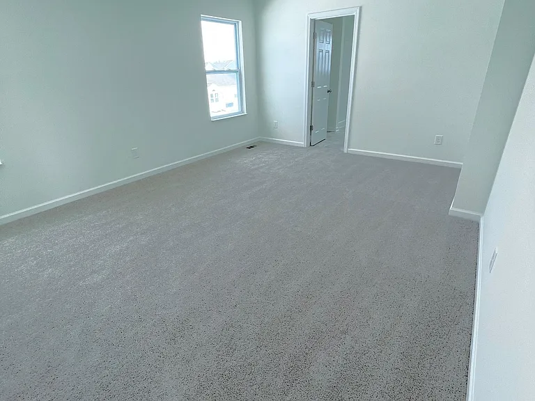688 Keystone Way — Photo 18