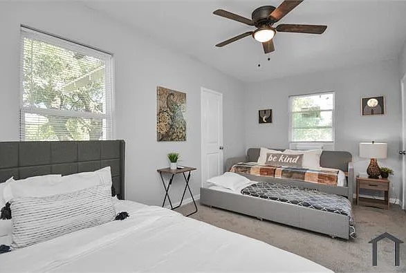 1 bed, 900 sqft, $850 — Photo 2