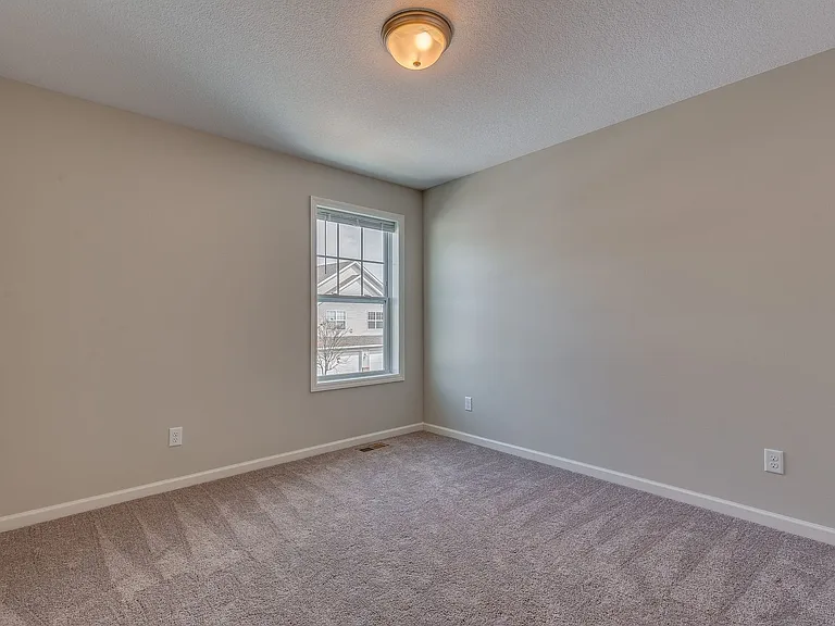 12648 Pond View Rd — Photo 16