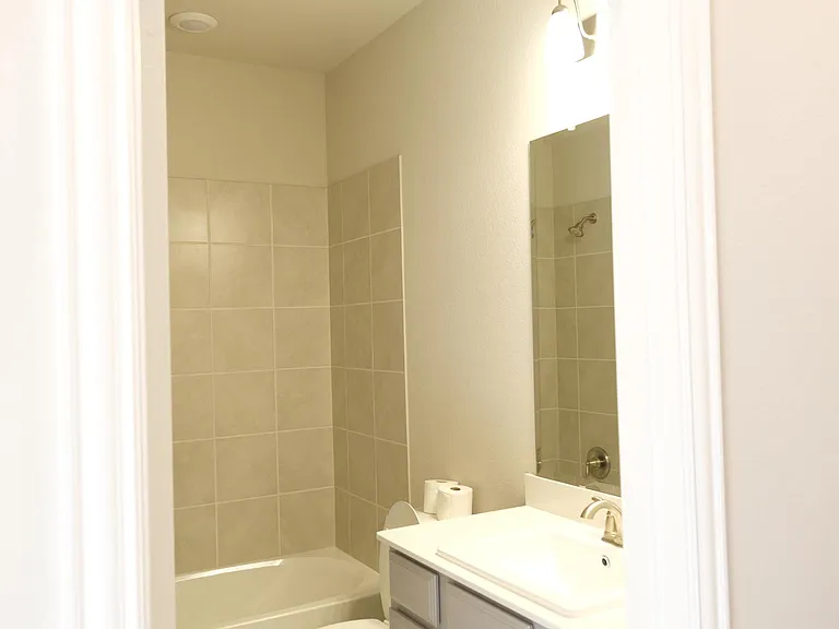 332 Blackthorne Dr — Photo 22