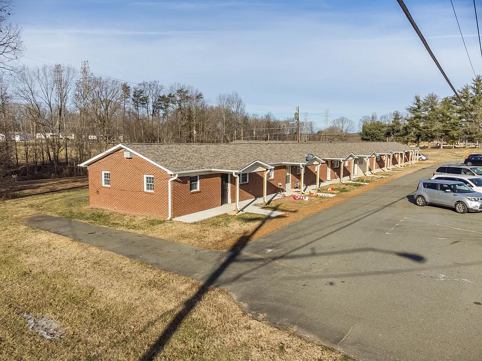 500 Bethania Rural Hall Rd