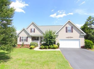 408 Bent Creek Rd, Greenwood, SC 29649