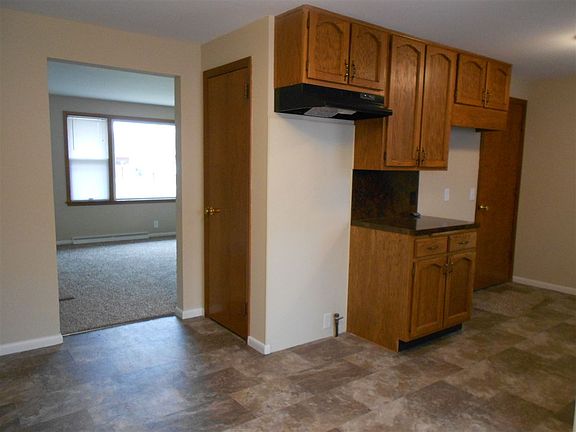 5th image of 2508 Chippewa Dr