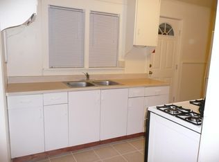 7157 Colbert St, Romulus, MI 48174