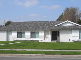1435 W Westmont Dr, Anaheim, CA 92801