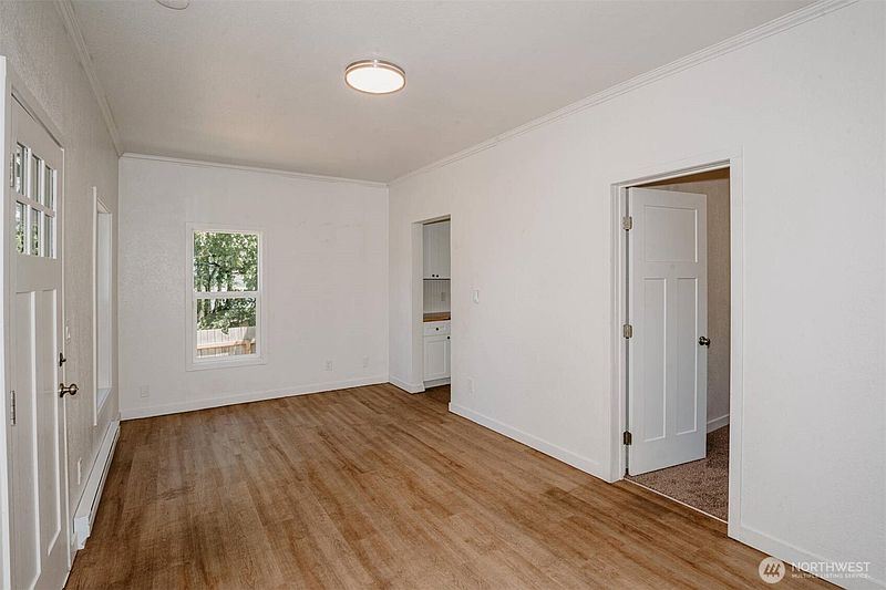 4th image of 3714 22nd Street