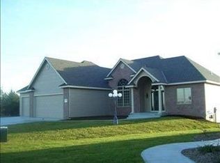 4019 SW Barons Ln, Topeka, KS 66610