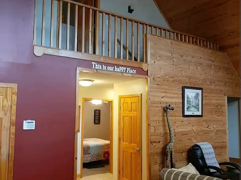 177 Towns Blf — Photo 3
