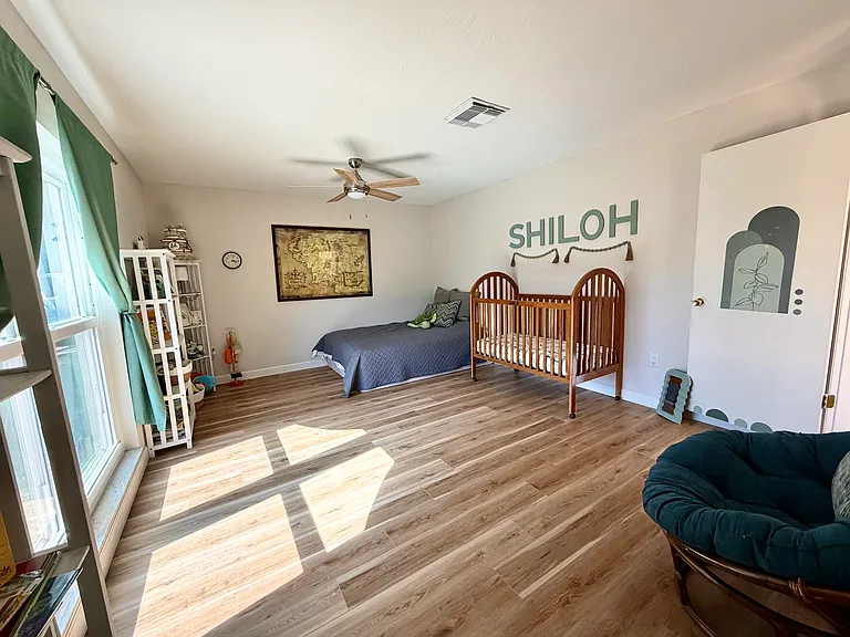 1281 S Disston Ave — Photo 10