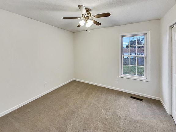 5th image of 2806 Teakwood Dr