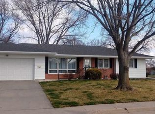 2101 Arbor Ave Beatrice NE 68310 Zillow