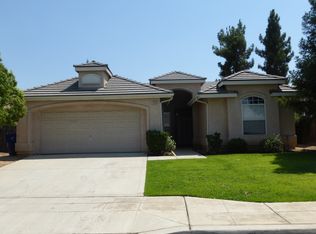 1838 El Paso Ave, Clovis, CA 93611