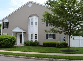 70 Sunningdale Cir, Manalapan, NJ 07726