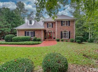 19 Fairwoods Dr, Durham, NC 27712