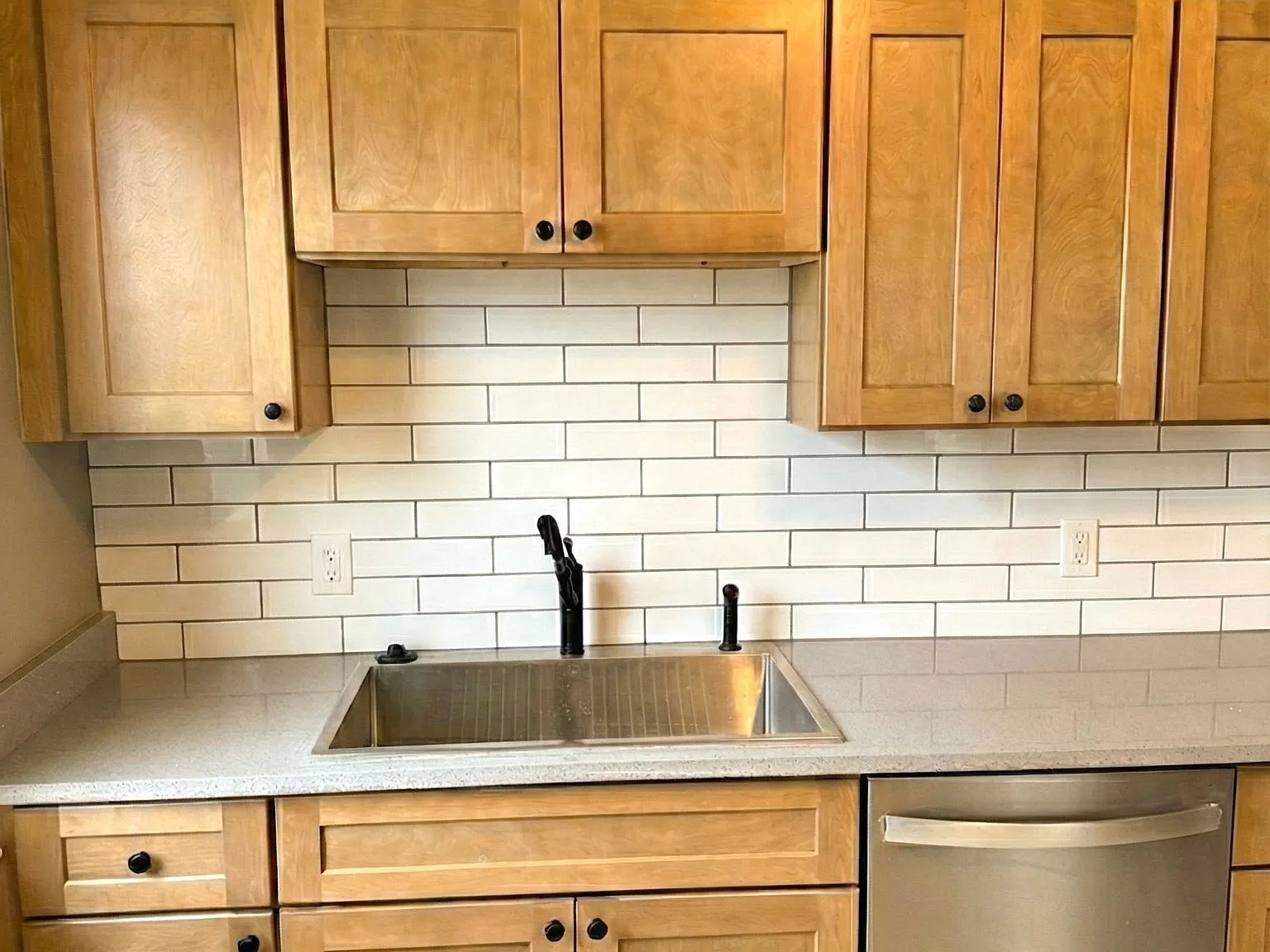 4 bed, 2000 sqft, $2,000 — Photo 1