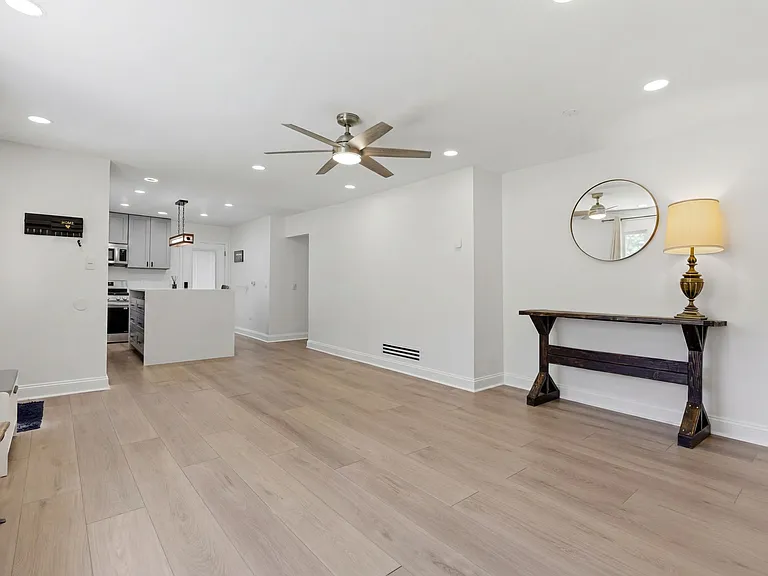 1030 Westmore Meyers Rd — Photo 12