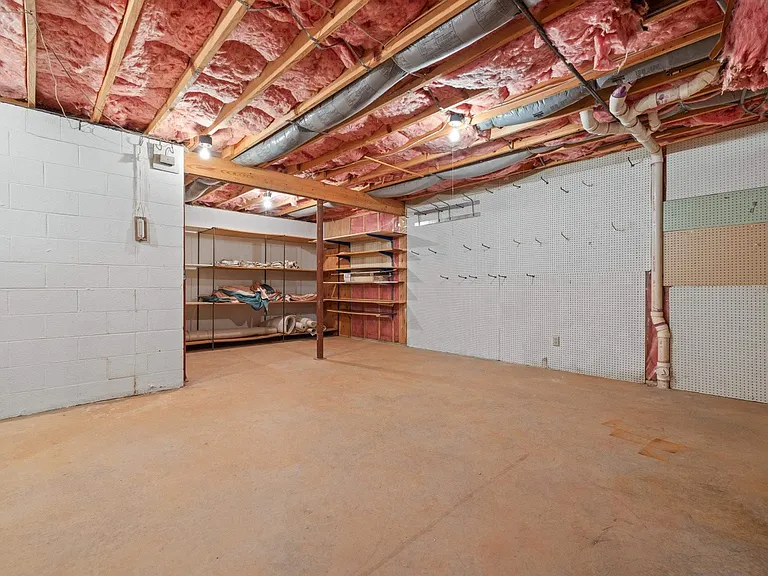 1184 Partridge Ln #1 — Photo 21
