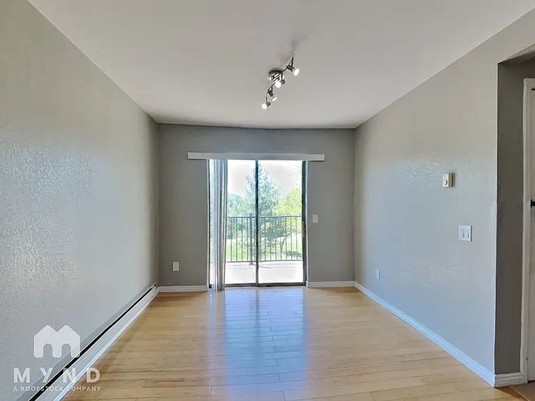 7885 Barbara Ann Dr #E — Photo 5