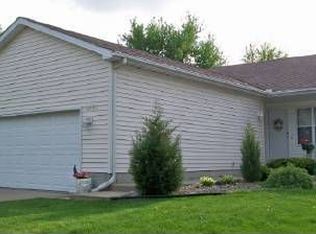 2843 Grove Ct, Decatur, IL 62521