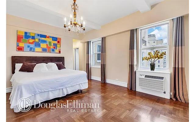 Sold by Douglas Elliman | media 8