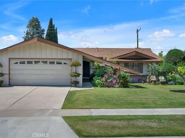 11241 Mount Dr, Garden Grove, CA 92840