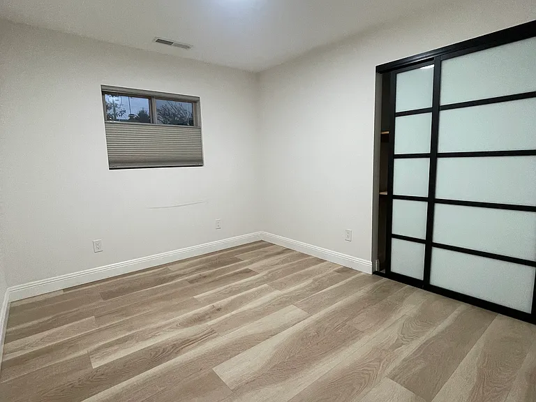 15317 Inverness St — Photo 6