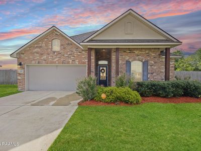 215 Amaya Ave, Youngsville, LA, 70592