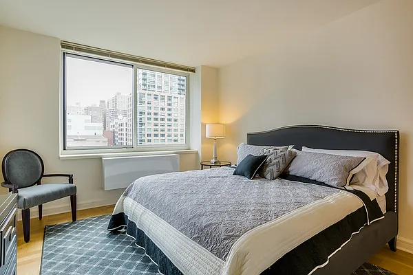 Rented by Windsor Property Management | media 16