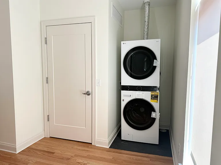 386 Grant St #203 — Photo 19