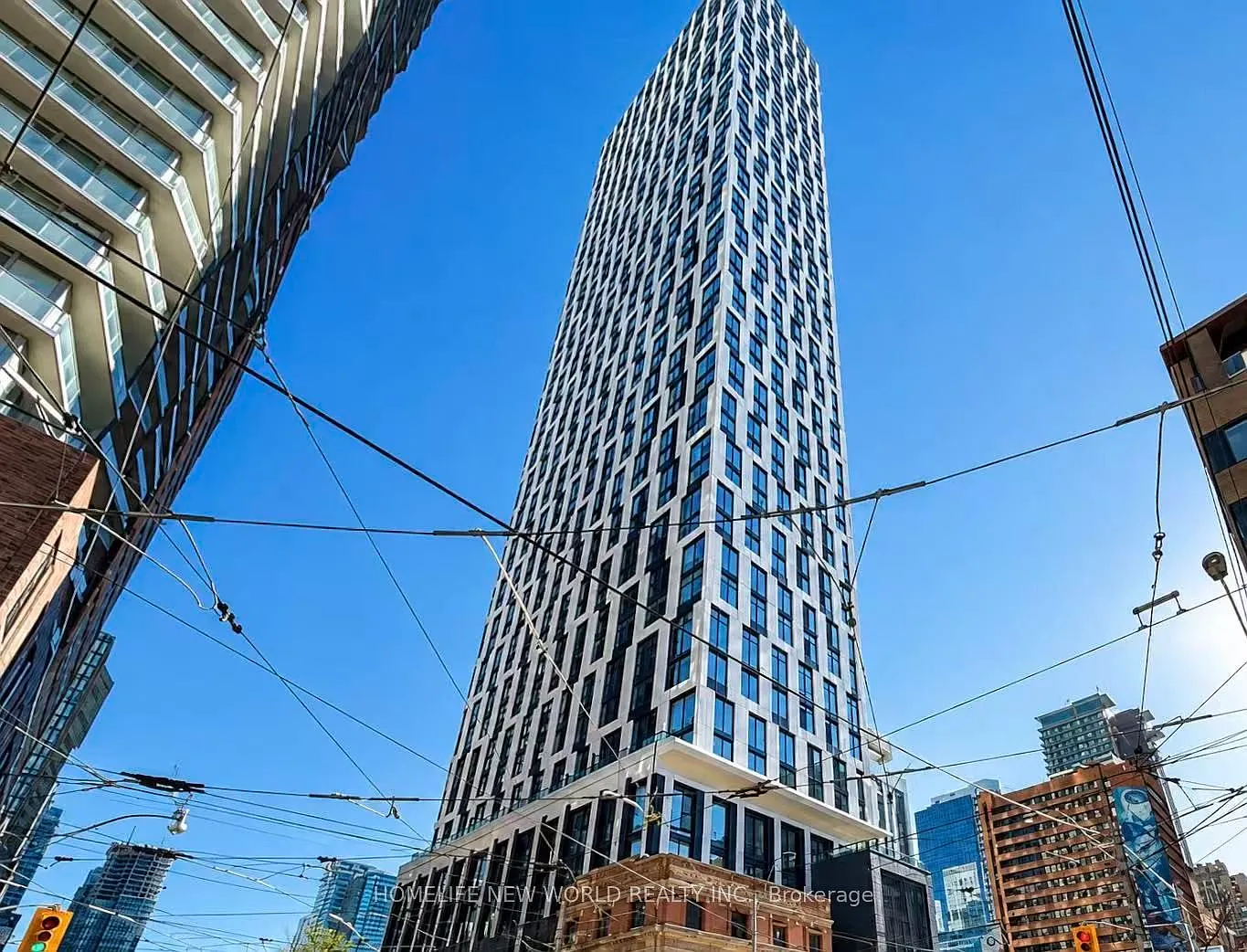 2 bed, $2,700 — Photo 1