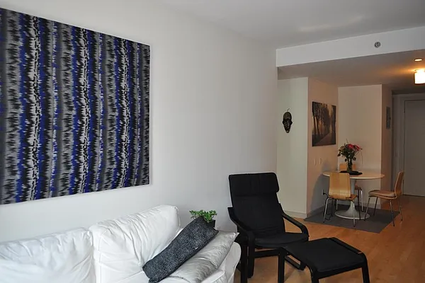 Rented by Corcoran | media 30