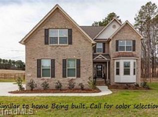 7616 Mary Ellen Ct, Greensboro, NC 27409