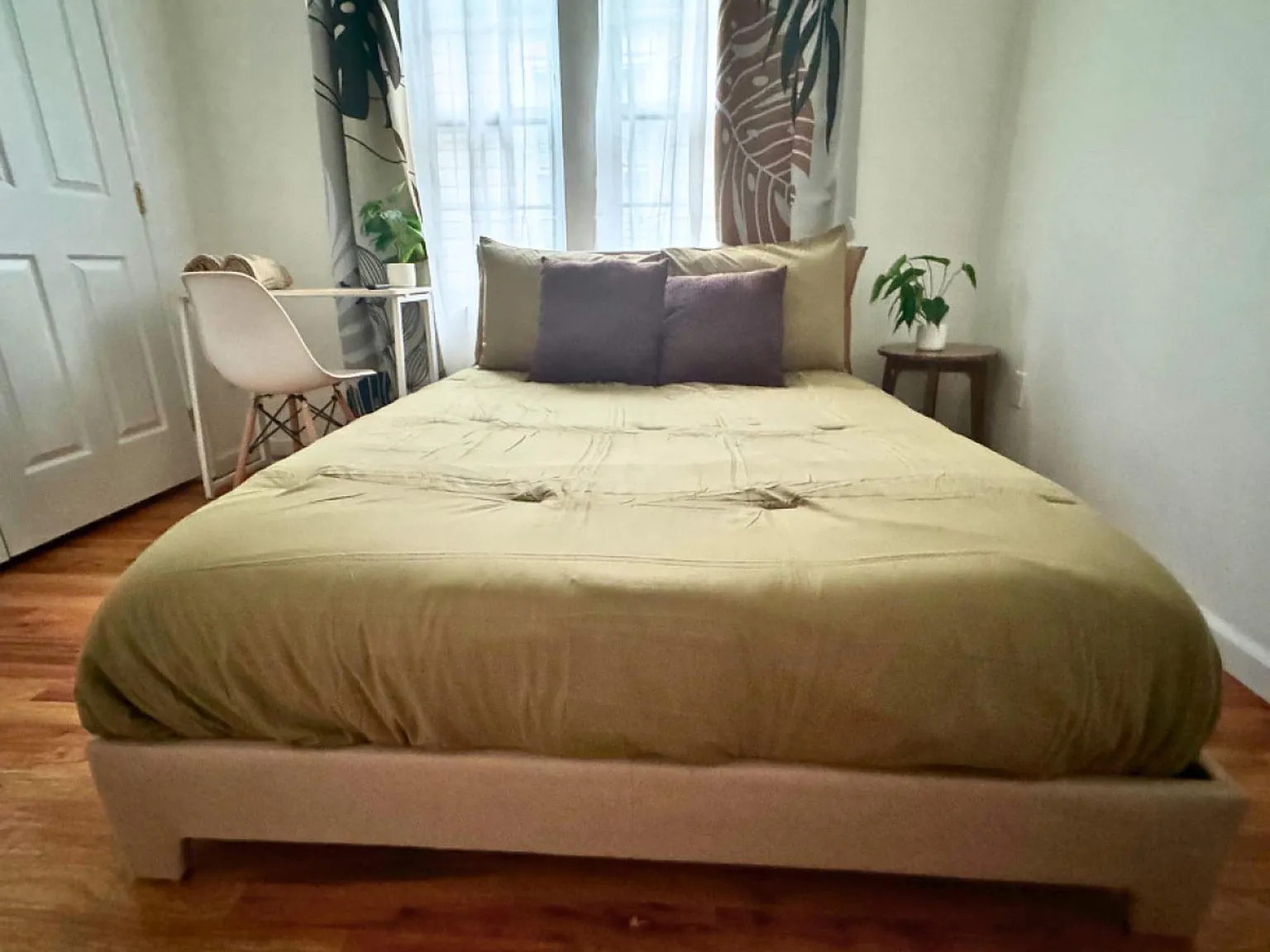 2 bed, 1.0 bath, 1600 sqft, $1,321 — Photo 3
