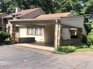 109 Lamplighter Cir, Winston Salem, NC 27104