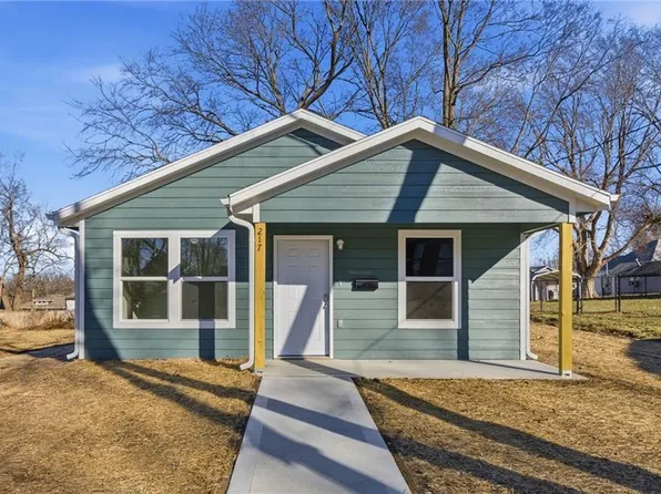 217 Polk St, Warrensburg, MO 64093