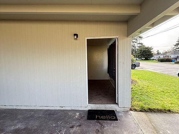 4th image of 1123 Vernon St #1119
