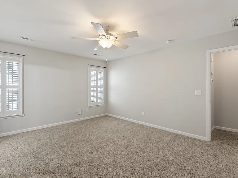 1908 Longburn Dr — Photo 24